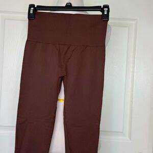 Ilus Label leggings